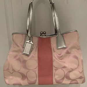 Coach - Medium Shoulder/Tote Bag